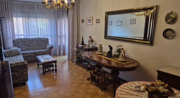 Venta de Piso en Palencia de 3 dormitorios con garaje en Avenida Santander