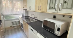 Piso de dos habitaciones con un baño y garaje