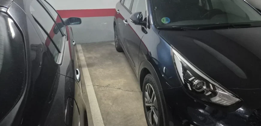 Venta de Piso en Palencia de 3 dormitorios con garaje en Avenida Santander
