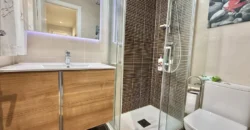 Piso céntrico de tres habitaciones, dos baños con garaje y trastero Piso céntrico de tres habitaciones, dos baños con garaje y trastero