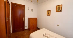 Piso céntrico de cuatro habitaciones con garaje opcional