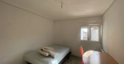 Piso céntrico de tres habitaciones con trastero Piso céntrico de tres habitaciones con trastero