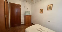 Piso céntrico de cuatro habitaciones con garaje opcional