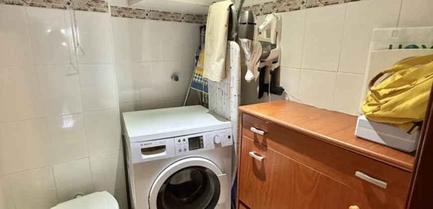 Piso de tres habitaciones y dos baños