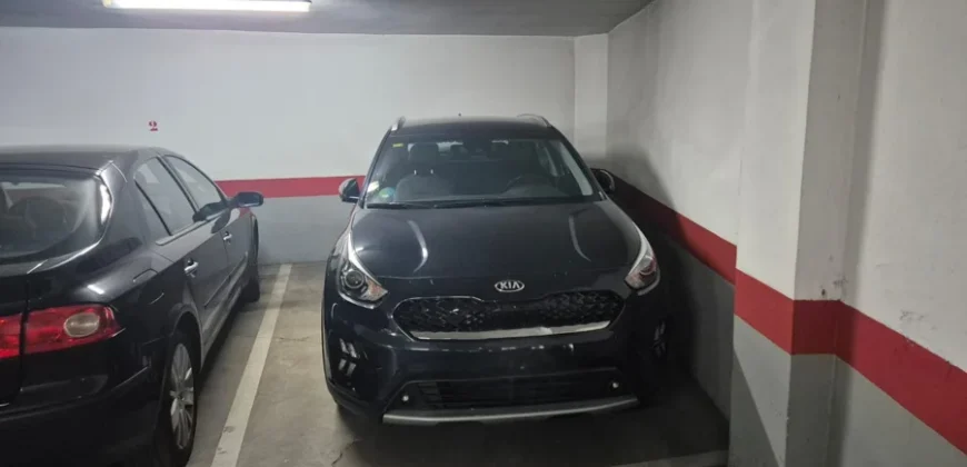 Venta de Piso en Palencia de 3 dormitorios con garaje en Avenida Santander