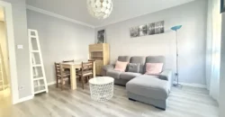 Piso de dos habitaciones con un baño y garaje