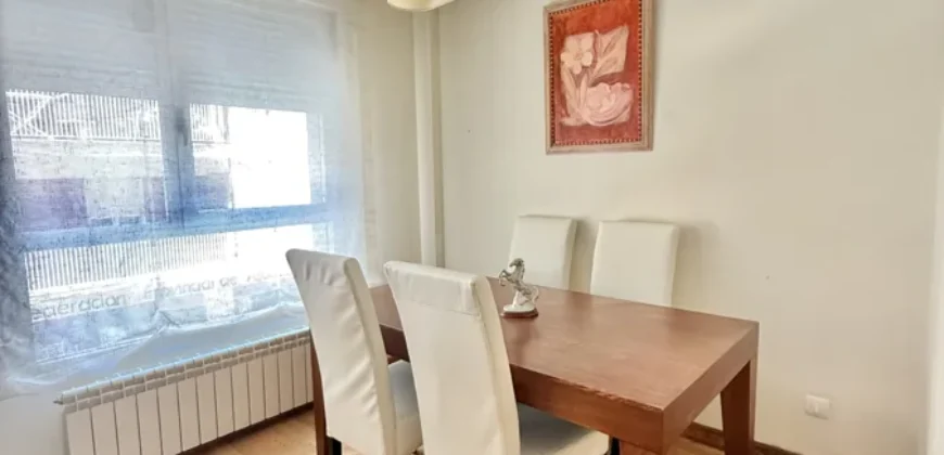 Piso céntrico de dos habitaciones con trastero