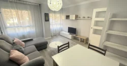 Piso de dos habitaciones con un baño y garaje
