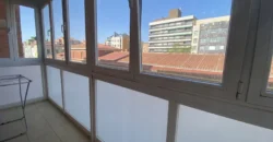 Piso céntrico de tres habitaciones con trastero Piso céntrico de tres habitaciones con trastero