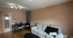 Piso de tres habitaciones y dos baños con plaza de garaje Piso de tres habitaciones y dos baños con plaza de garaje