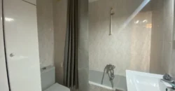 Piso céntrico de tres habitaciones con trastero Piso céntrico de tres habitaciones con trastero