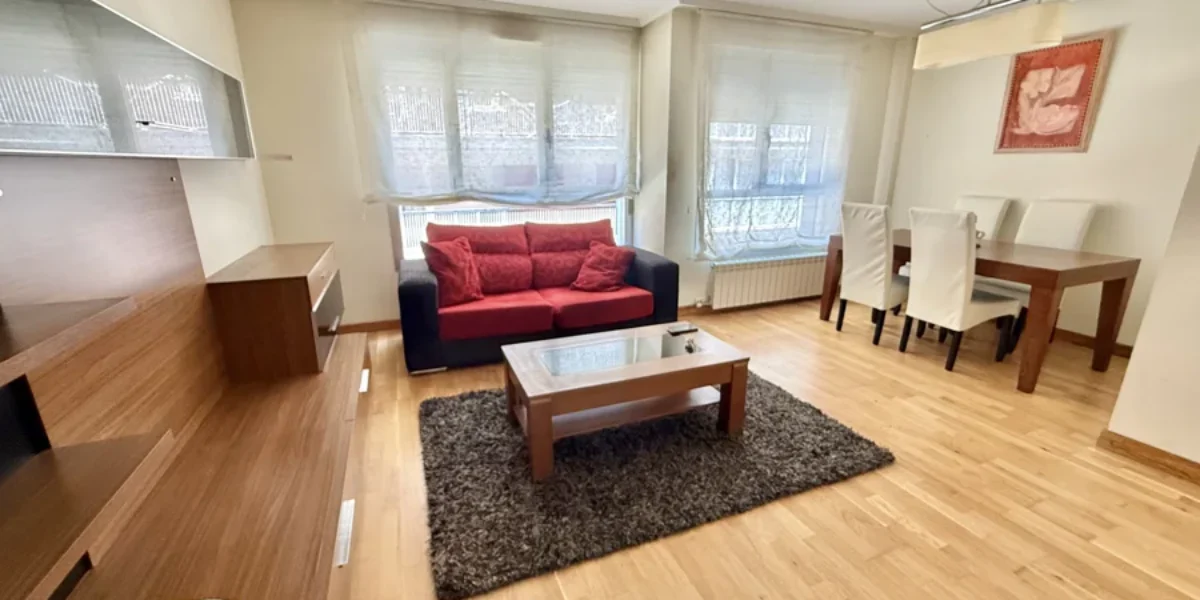 Piso céntrico de dos habitaciones con trastero