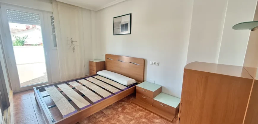 Venta de Chalet en Venta de Baños con patio, merendero y 3 dormitorios