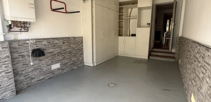 Venta de Chalet en Venta de Baños con patio, merendero y 3 dormitorios