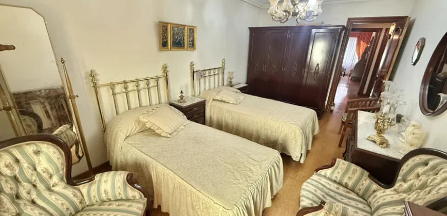 Piso en venta en Palencia en Avenida Madrid Palencia con garaje y terraza