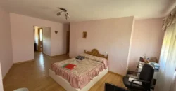 Casa en venta en Frechilla con piscina, jardín y garaje Casa en venta en Frechilla con piscina, jardín y garaje