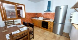 Casa rustica de tres habitaciones con patio Casa rustica de tres habitaciones con patio