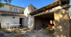 Casa independiente con patio en Capillas. Casa independiente con patio en Capillas.