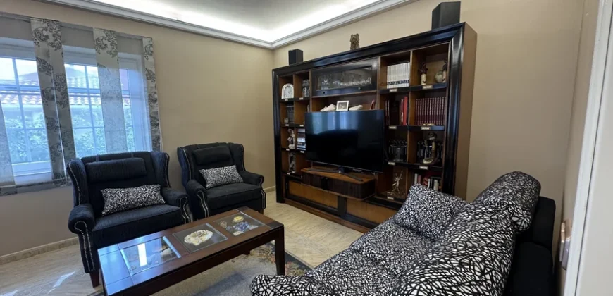 Chalet en venta en Baltanás con patio, merendero y garaje