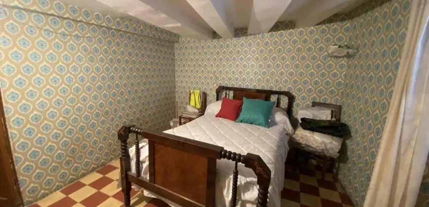 Casa independiente de pueblo para reformar