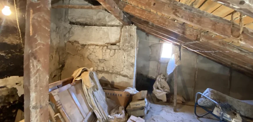 Casa independiente de pueblo para reformar