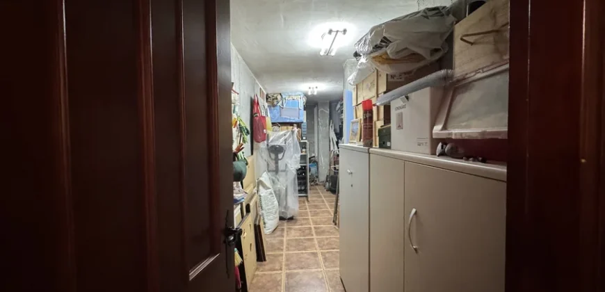 Chalet en venta en Baltanás con patio, merendero y garaje