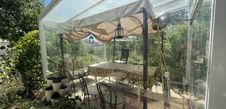 Casa en venta en Frechilla con piscina, jardín y garaje