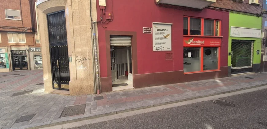 Local a pie de calle en el centro de Palencia