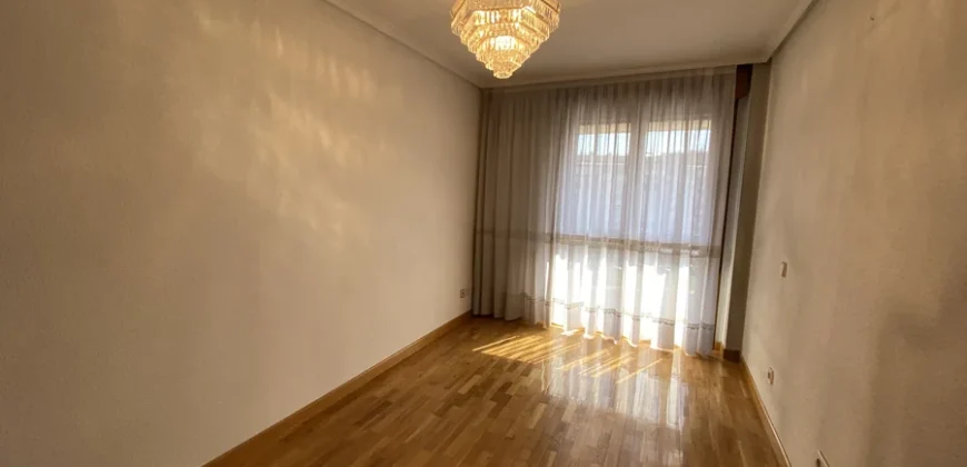 Piso en el centro de Palencia con 3 dormitorios y 2 baños