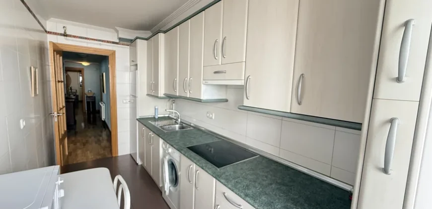 Piso de tres habitaciones dos baños con garaje y trastero