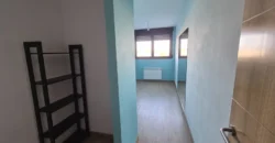 Piso de cuatro habitaciones dos baños con garaje y trastero Piso de cuatro habitaciones dos baños con garaje y trastero