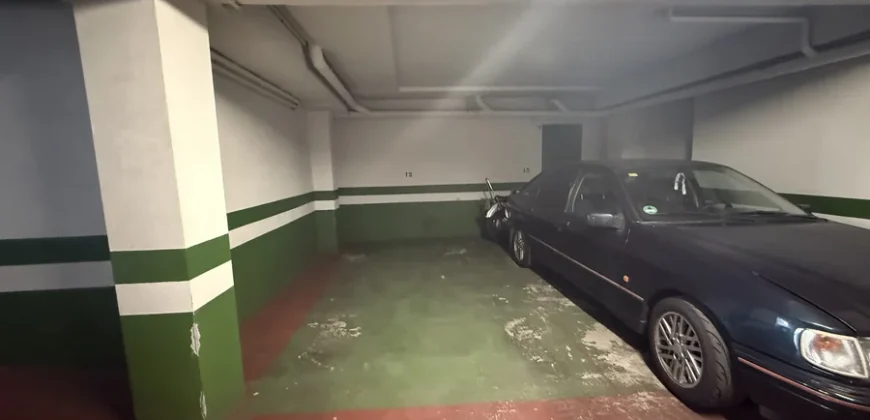 Piso de tres habitaciones dos baños con garaje y trastero