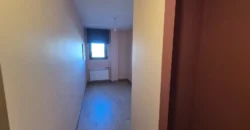Piso de cuatro habitaciones dos baños con garaje y trastero Piso de cuatro habitaciones dos baños con garaje y trastero