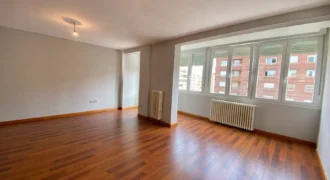 Piso reformado en venta en Palencia centro en San Lázaro Piso reformado en venta en Palencia centro en San Lázaro