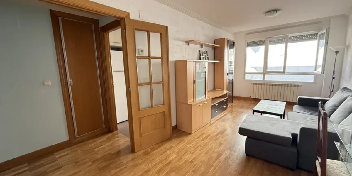 Piso en venta en Palencia de 3 dormitorios, garaje y trastero Piso en venta en Palencia de 3 dormitorios, garaje y trastero