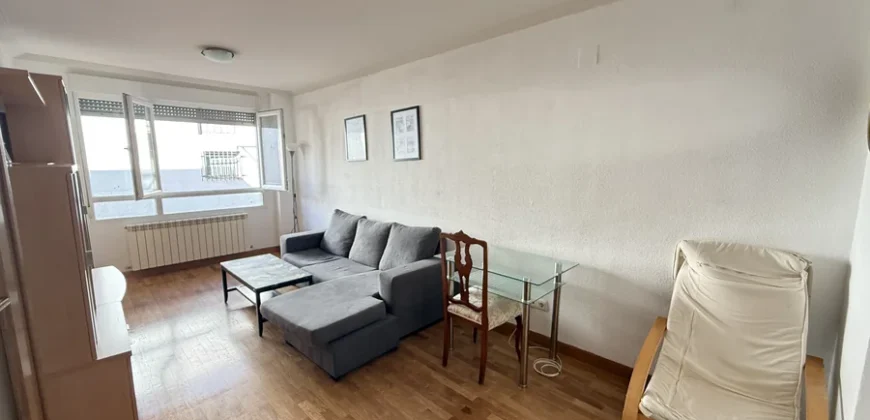 Piso de tres habitaciones dos baños con garaje y trastero