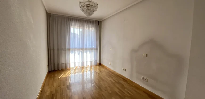 Piso en el centro de Palencia con 3 dormitorios y 2 baños