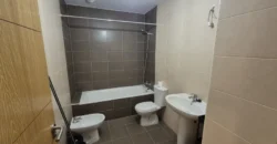 Piso de cuatro habitaciones dos baños con garaje y trastero Piso de cuatro habitaciones dos baños con garaje y trastero