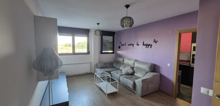 Piso de cuatro habitaciones dos baños con garaje y trastero