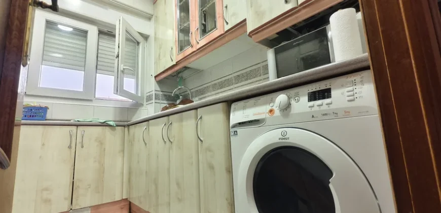 Piso para entrar a vivir de tres habitaciones sin ascensor