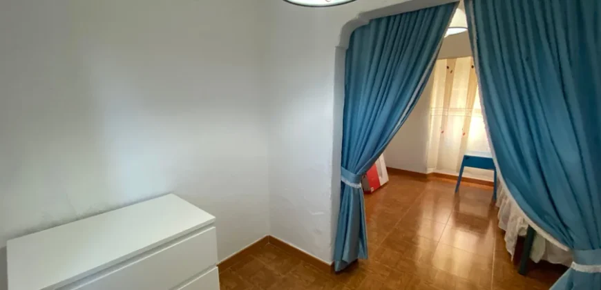 Chalet adosado en Baltanas.