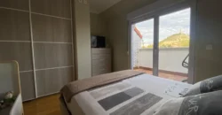 Ático de tres habitaciones con dos terrazas en el Cristo. Ático de tres habitaciones con dos terrazas en el Cristo.