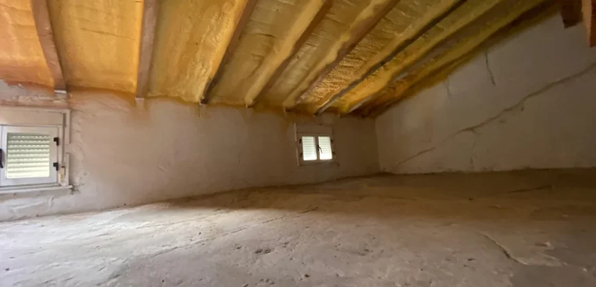 Chalet adosado en Baltanas.