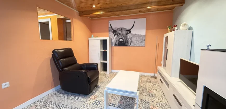 Chalet adosado en Fuentes de Valdepero.