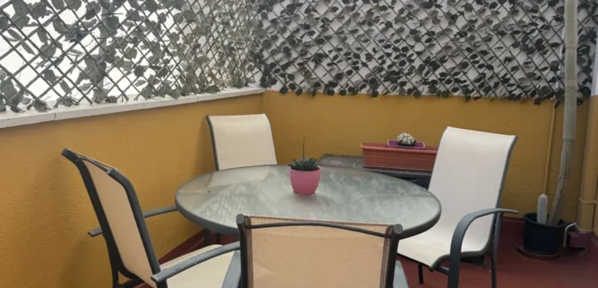Piso céntrico de tres habitaciones para entrar a vivir