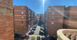 Piso para entrar a vivir de tres habitaciones en Pintor Oliva.