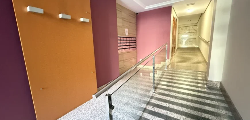 Piso céntrico de tres habitaciones para entrar a vivir
