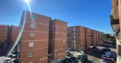 Piso para entrar a vivir de tres habitaciones en Pintor Oliva.