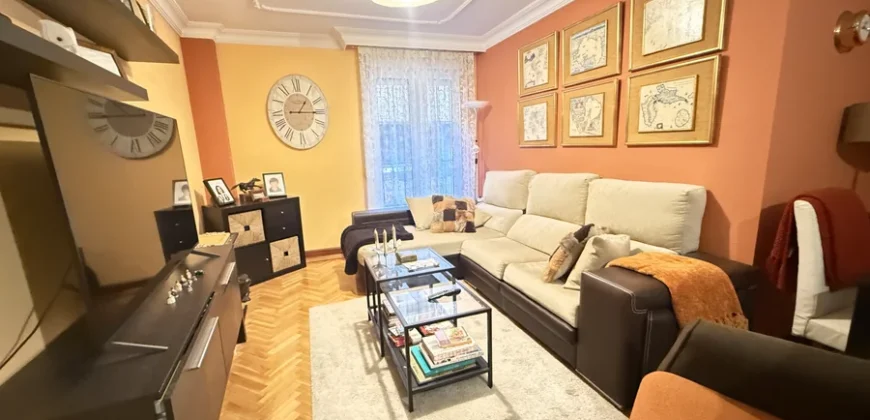 Piso céntrico de tres habitaciones para entrar a vivir