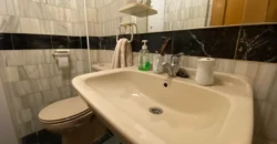 Piso para entrar a vivir de tres habitaciones en Pintor Oliva.